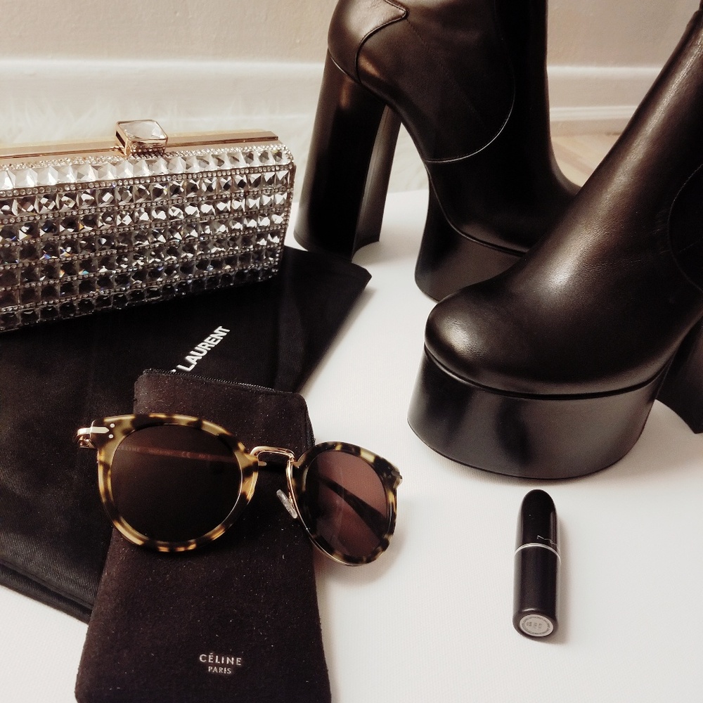 🎉HP🎉Saint Laurent Billy Leather  Ankle Boot - Picture 3 of 7